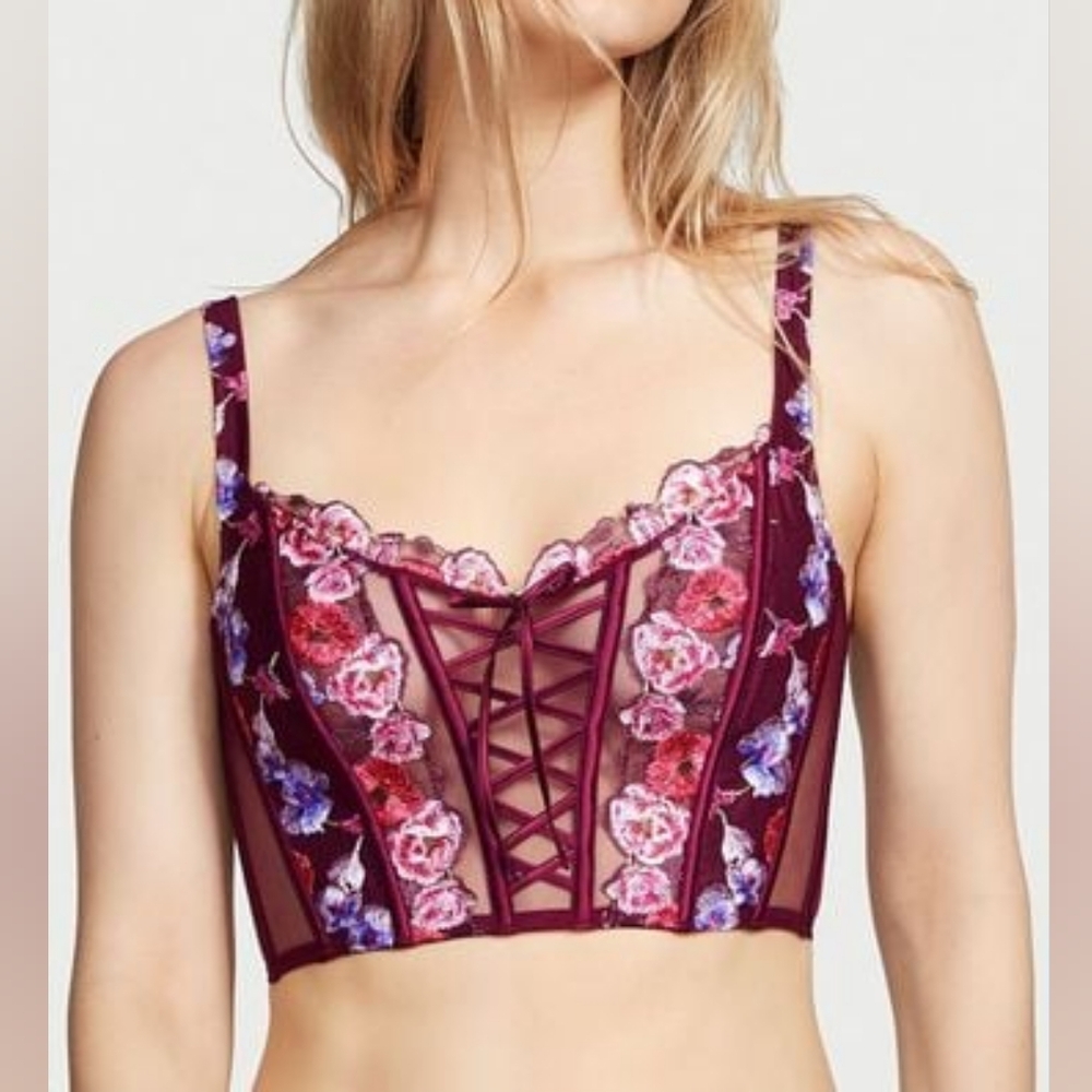 Victoria's Secret Embroidered Unlined Non Wired Corset